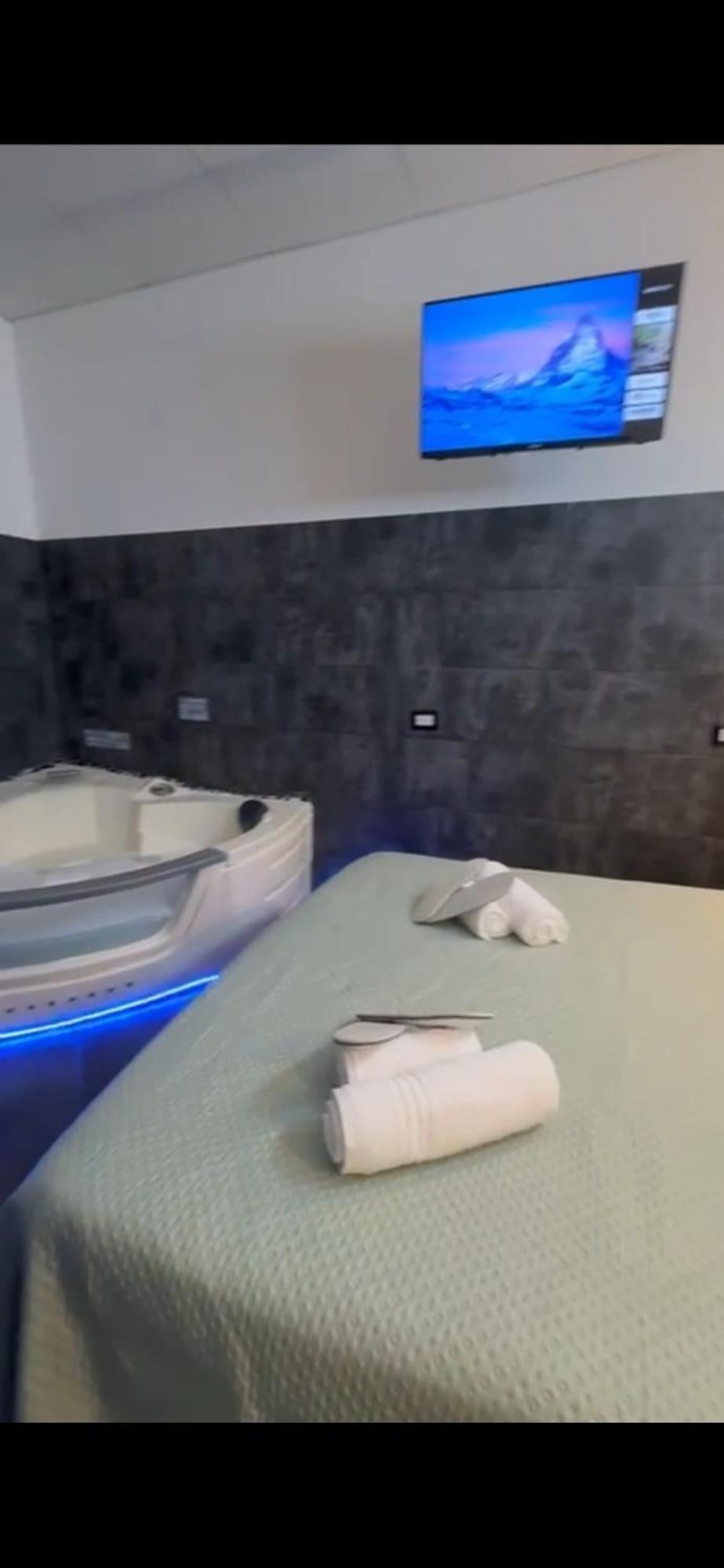 Casa Di Vincenzo Bed & Breakfast Naples Luaran gambar