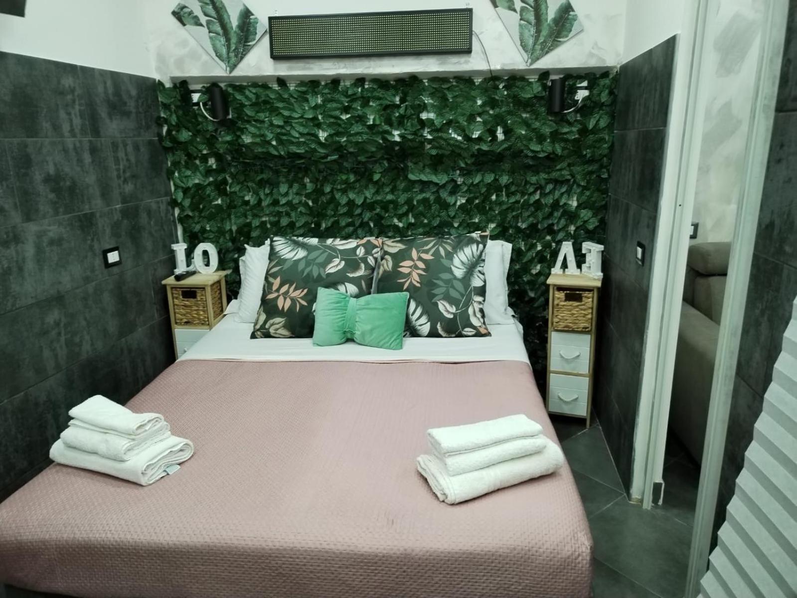 Casa Di Vincenzo Bed & Breakfast Naples Luaran gambar